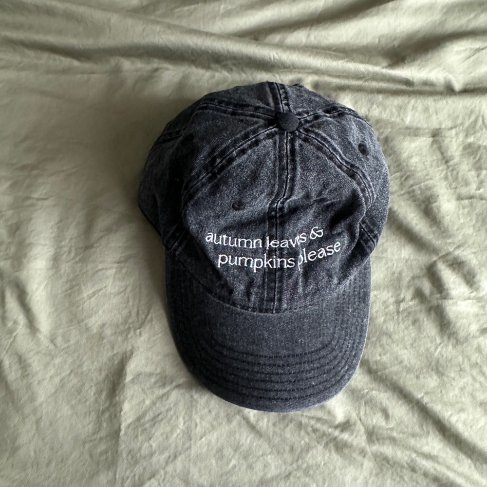 Autumn Leaves Cotton Twill Cap – Vintage Embroidered Baseball Hat